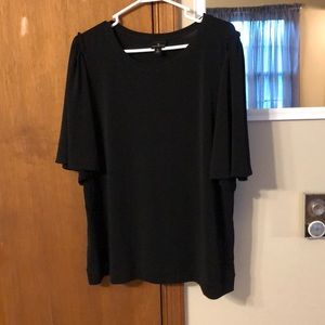 Worthington butterfly sleeve top